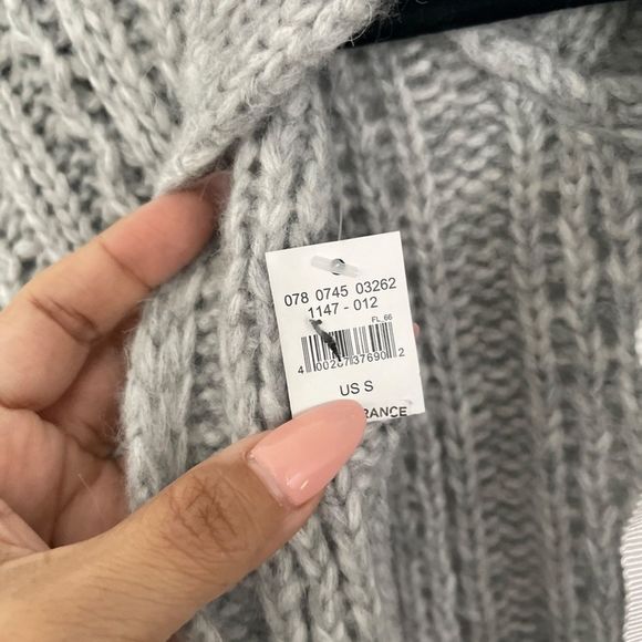 AEO American Eagle Outfitters Confetti Open Back Gray Sweater - Picture 7 of 7